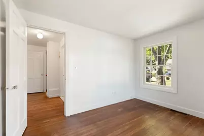 34 Heather St, Beverly, MA 01915 - Photo 15
