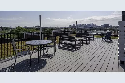 394 McGrath Hwy #102, Somerville, MA 02143 - Photo 7