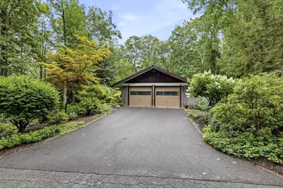 8 Morgan Cir, Amherst, MA 01002 - Photo 41