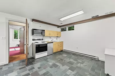 8 Morgan Cir, Amherst, MA 01002 - Photo 35