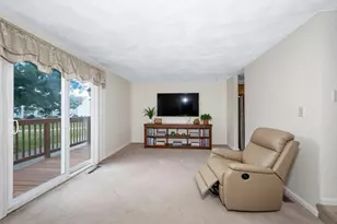 23 Patrick Rd, Tewksbury, MA 01876 - Photo 7