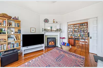 113 Antrim St #3, Cambridge, MA 02139 - Photo 3
