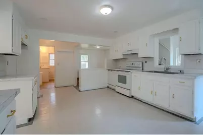 34 Hawthorne St, North Attleboro, MA 02760 - Photo 11