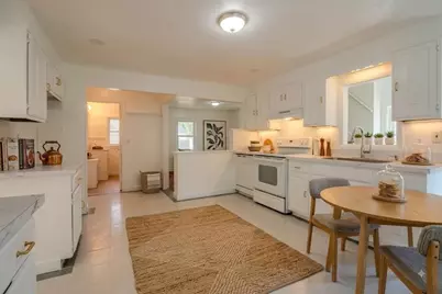 34 Hawthorne St, North Attleboro, MA 02760 - Photo 13