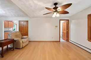 587 Main St, Boylston, MA 01505 - Photo 9
