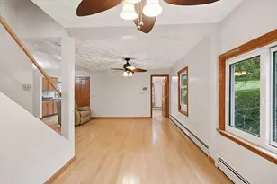 587 Main St, Boylston, MA 01505 - Photo 11