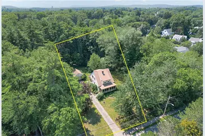 53 Elmwood Rd, Wellesley, MA 02481 - Photo 3
