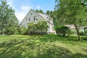 53 Elmwood Rd, Wellesley, MA 02481 - Photo 17