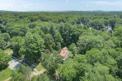 53 Elmwood Rd, Wellesley, MA 02481 - Photo 15