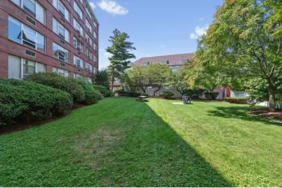 10 Hammond Pond Parkway #607, Newton, MA 02467 - Photo 21