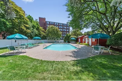 10 Hammond Pond Parkway #607, Newton, MA 02467 - Photo 27