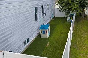 189 Walnut St, Leominster, MA 01453 - Photo 37
