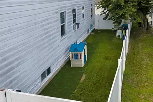 189 Walnut St, Leominster, MA 01453 - Photo 37