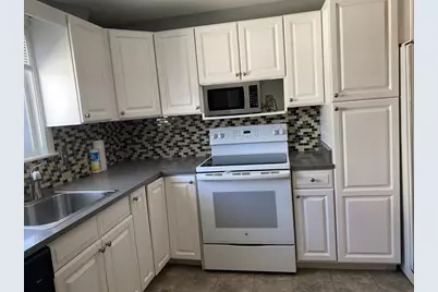 89 Duff St #2, Watertown, MA 02472 - Photo 5