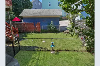 131 Foster St, Fall River, MA 02721 - Photo 3