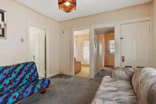 20 Orient St, Worcester, MA 01604 - Photo 9