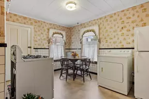 20 Orient St, Worcester, MA 01604 - Photo 11