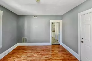 49 5-51 Ellsworth, Worcester, MA 01610 - Photo 3