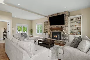 19 Katherine St, Acushnet, MA 02743 - Photo 7