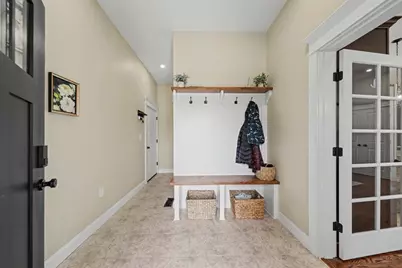 19 Katherine St, Acushnet, MA 02743 - Photo 13