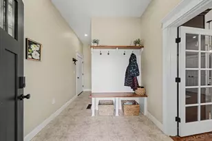 19 Katherine St, Acushnet, MA 02743 - Photo 13