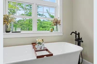 19 Katherine St, Acushnet, MA 02743 - Photo 25