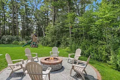19 Katherine St, Acushnet, MA 02743 - Photo 37