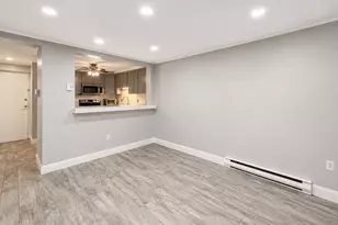 45 Oval Rd, Quincy, MA 02170 - Photo 5