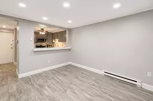 45 Oval Rd, Quincy, MA 02170 - Photo 5