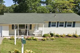 14 Yale Dr, Milford, MA 01757 - Photo 1