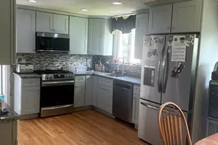 14 Yale Dr, Milford, MA 01757 - Photo 7