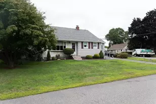 24 Hanson St, Brockton, MA 02302 - Photo 25