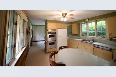 106 Beal St, Lunenburg, MA 01462 - Photo 7