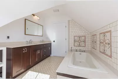 27 Howland St #2, Boston, MA 02121 - Photo 13