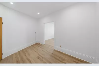 103 London St, Boston, MA 02128 - Photo 17