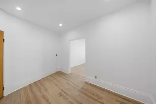 103 London St, Boston, MA 02128 - Photo 17
