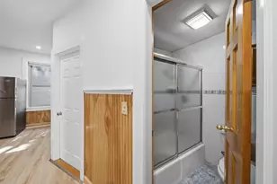 103 London St, Boston, MA 02128 - Photo 25