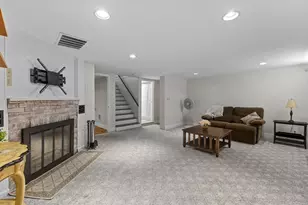 7 Simond St, Auburn, MA 01501 - Photo 15