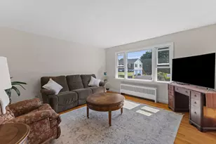 7 Simond St, Auburn, MA 01501 - Photo 5