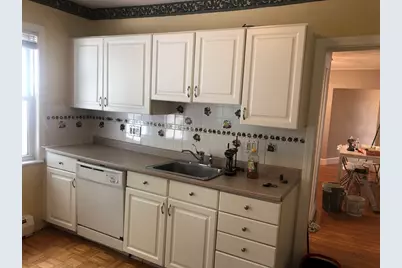 29 Chetwynd Rd #1, Somerville, MA 02144 - Photo 3