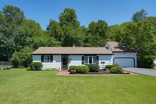 20 Ledgewood Dr, Burlington, MA 01803 - Photo 1