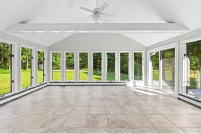 24 Orchard St, Berkley, MA 02779 - Photo 5