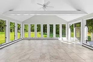 24 Orchard St, Berkley, MA 02779 - Photo 5