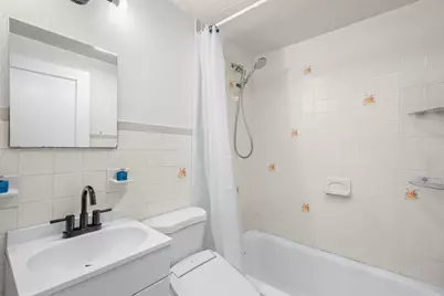 567 Poplar Street, Boston, MA 02131 - Photo 19