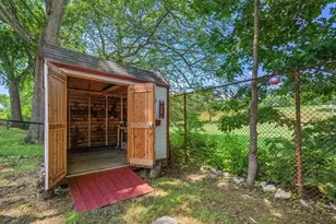 567 Poplar St, Boston, MA 02131 - Photo 3