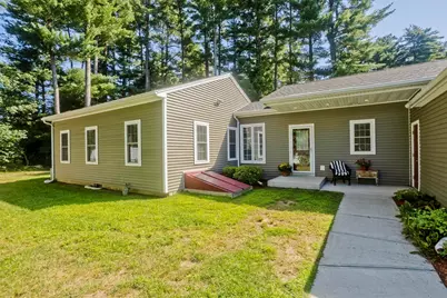 6 Joan St, Wilbraham, MA 01095 - Photo 5