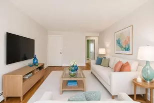 68 Preston St, Wakefield, MA 01880 - Photo 3