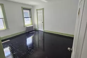 76 Acushnet Ave, Springfield, MA 01105 - Photo 21