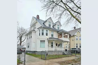 76 Acushnet Ave, Springfield, MA 01105 - Photo 1