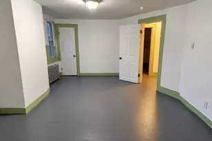 76 Acushnet Ave, Springfield, MA 01105 - Photo 29